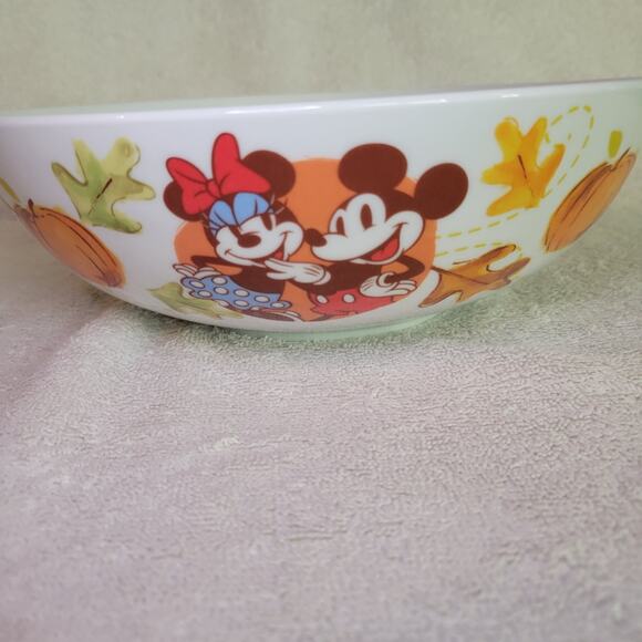Disney Mickey & Minnie Serving Bowl Autumn Fall Large Salad Pasta Popcorn NEW - Picture 10 of 10